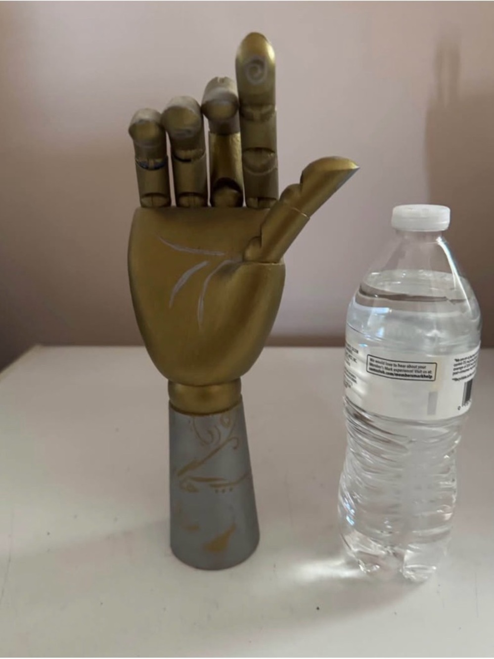 Articulated wood movable fingers Hand Prop good for art